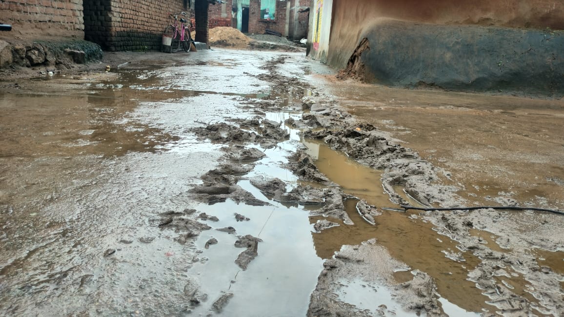 Water Project Construction Woes: Muddy Roads Leave Budhipadar Villagers Helpless in Rains